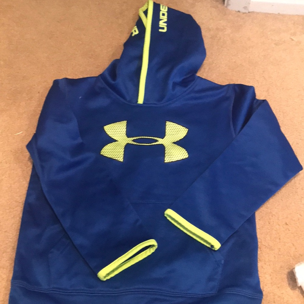 Under Armour Boys hoodie